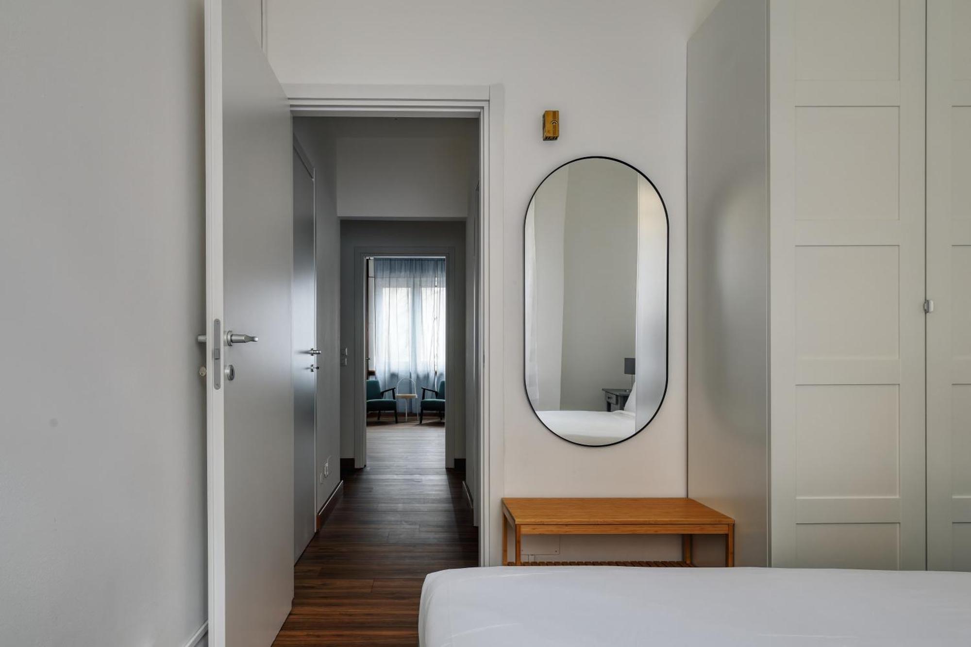 Joivy Chic 3-Bed Flat Near Colonne Di San Lorenzo Milán Exterior foto